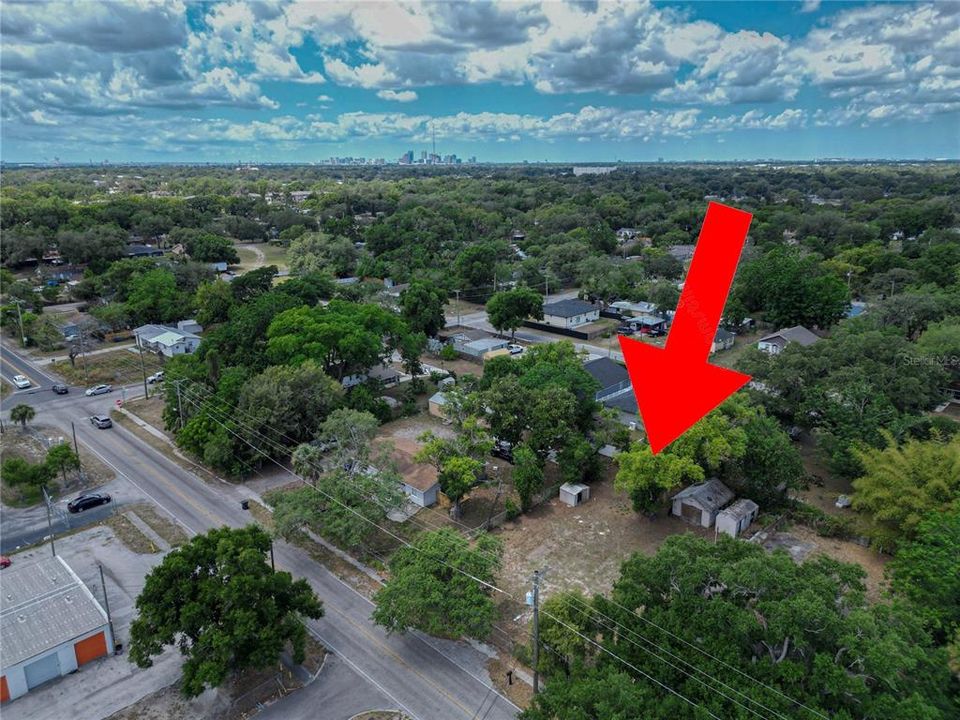 На продажу: $79,000 (0.24 acres)