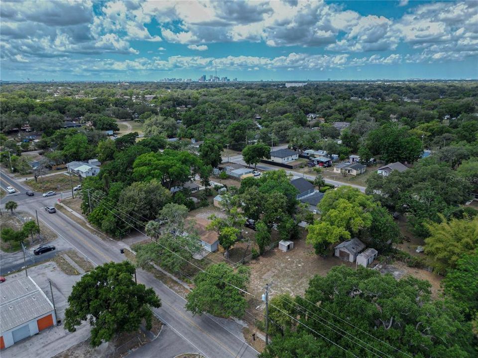 На продажу: $79,000 (0.24 acres)