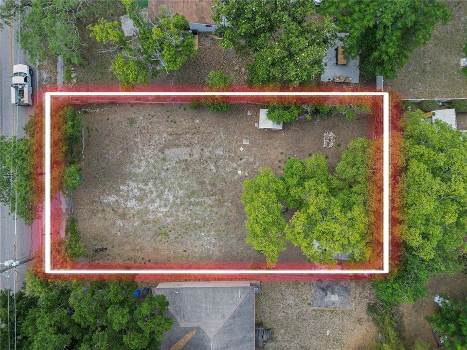 На продажу: $79,000 (0.24 acres)