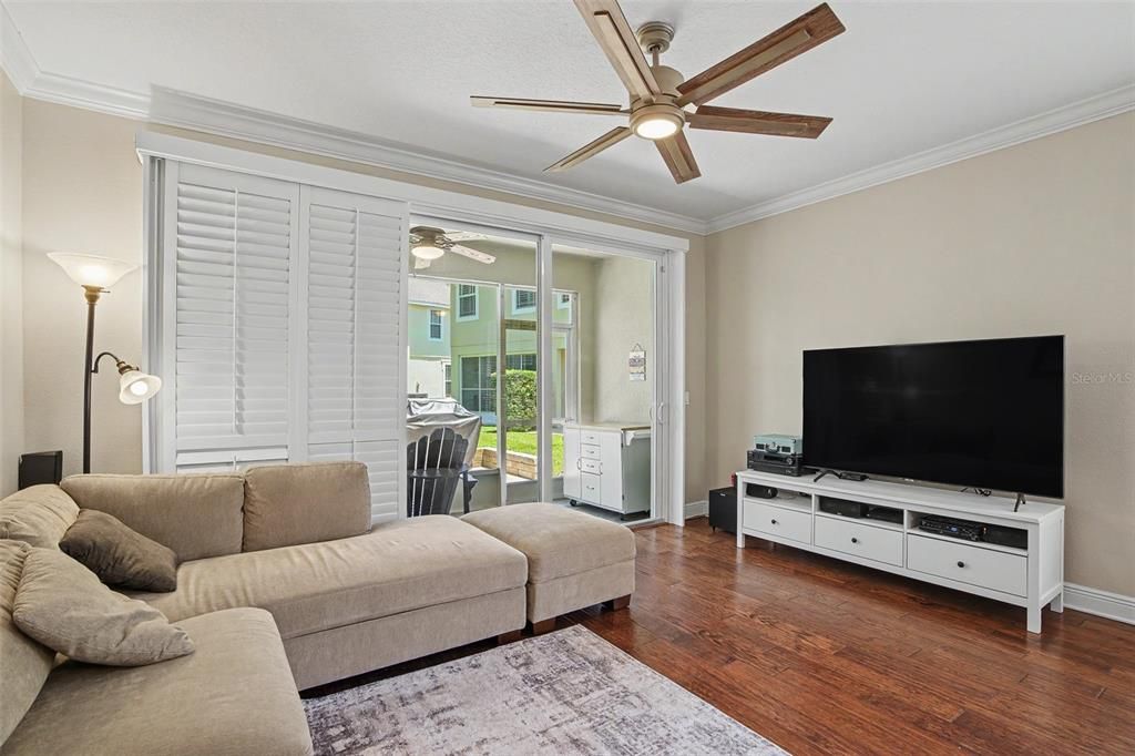 For Sale: $395,000 (3 beds, 2 baths, 1700 Square Feet)