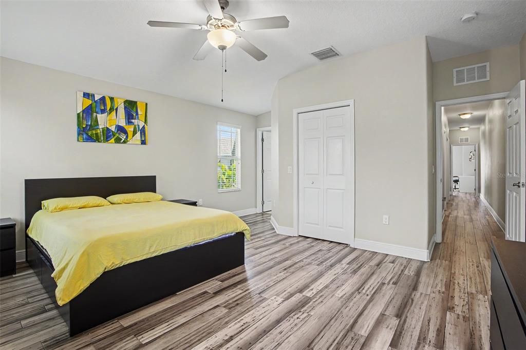 For Sale: $395,000 (3 beds, 2 baths, 1700 Square Feet)