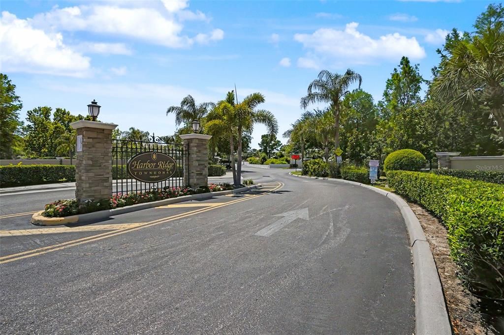For Sale: $395,000 (3 beds, 2 baths, 1700 Square Feet)