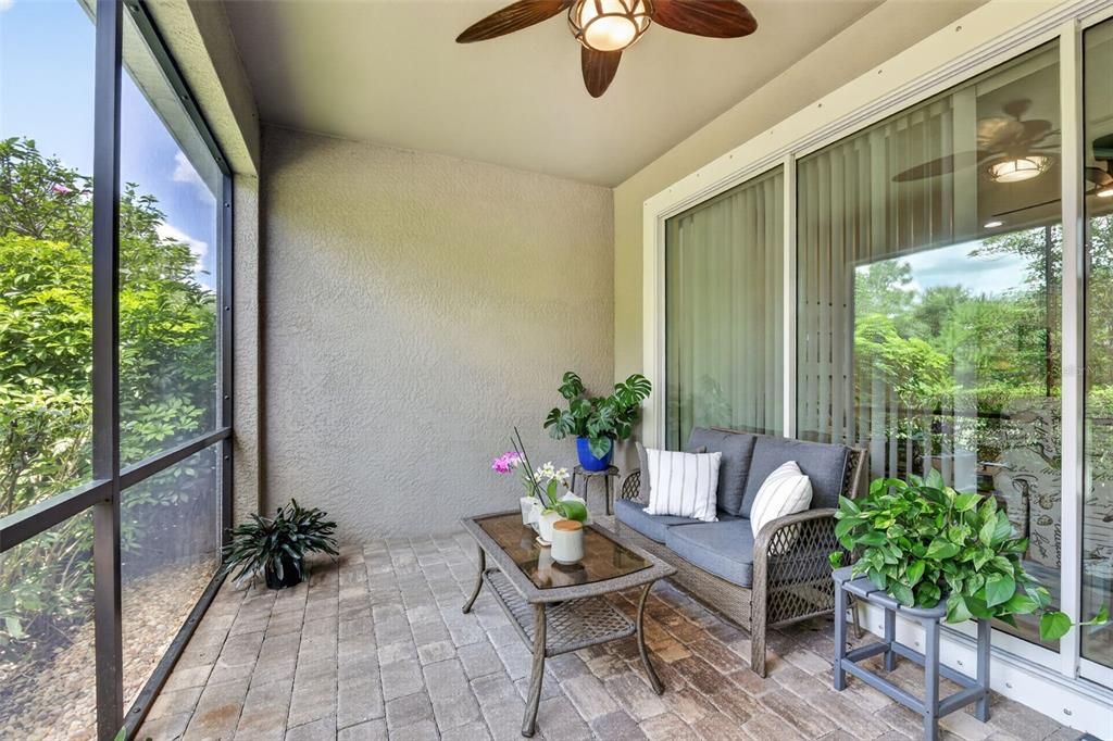 For Sale: $369,000 (2 beds, 2 baths, 1687 Square Feet)