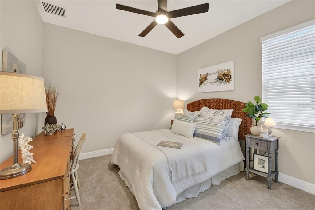 For Sale: $369,000 (2 beds, 2 baths, 1687 Square Feet)