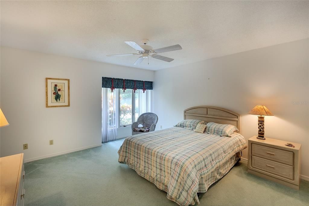 For Sale: $335,000 (3 beds, 2 baths, 2223 Square Feet)
