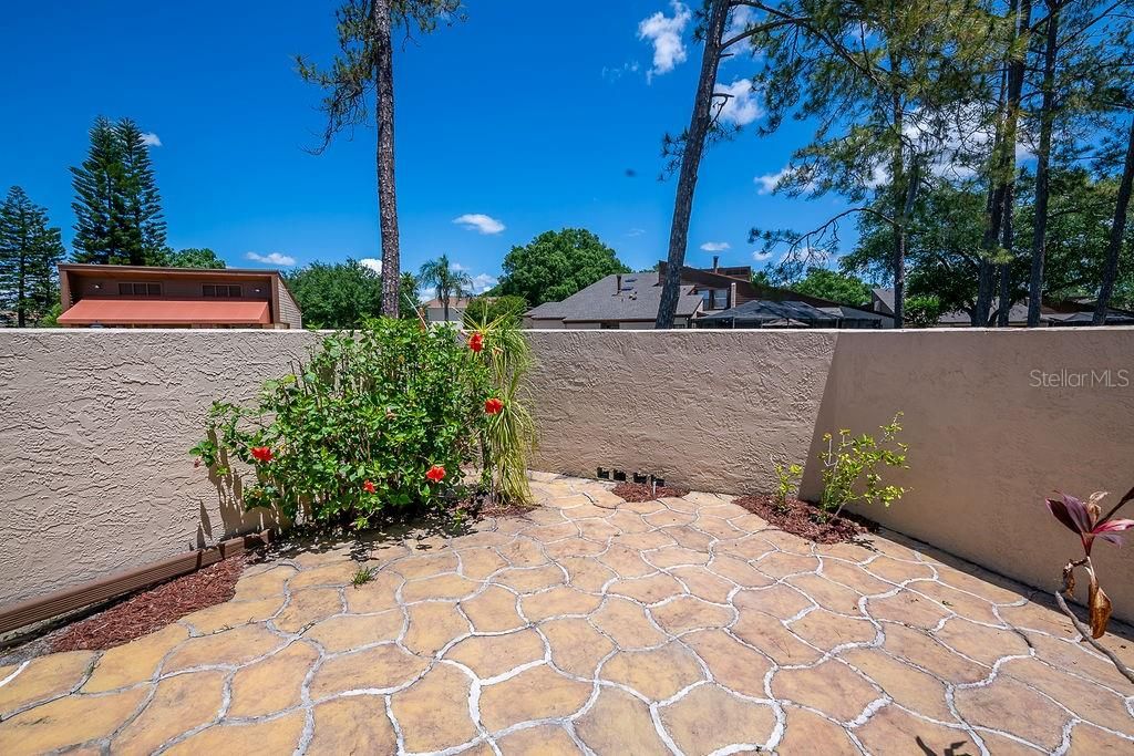 En Venta: $400,000 (3 camas, 3 baños, 1820 Pies cuadrados)