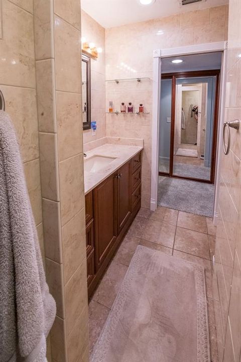 En Venta: $400,000 (3 camas, 3 baños, 1820 Pies cuadrados)