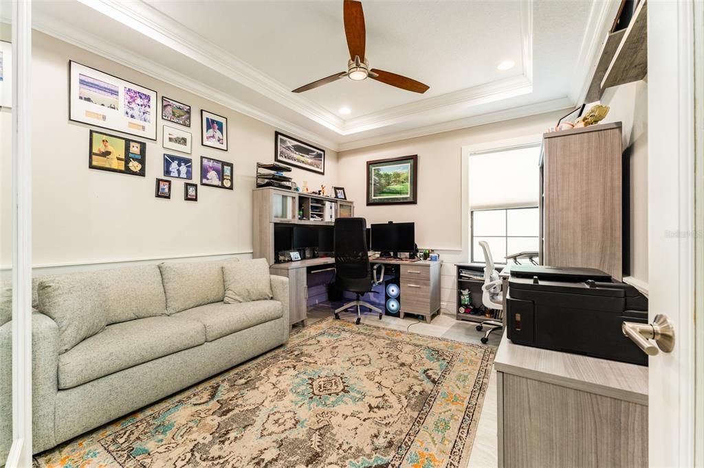 En Venta: $854,900 (5 camas, 4 baños, 3405 Pies cuadrados)