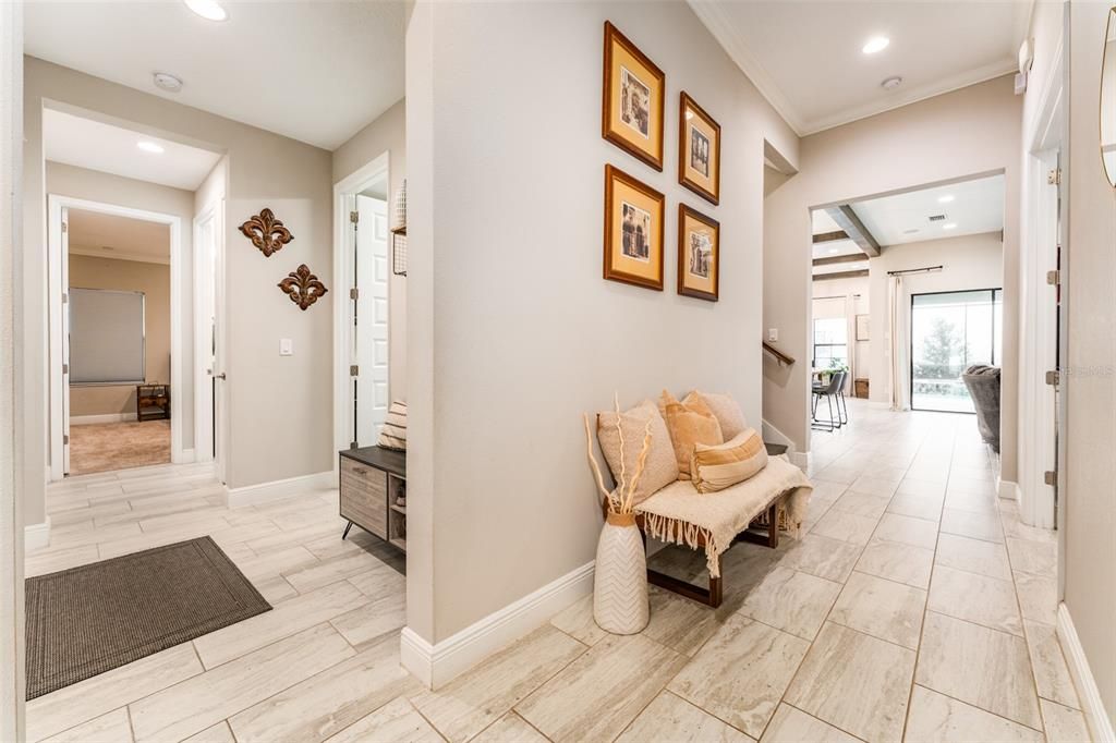 En Venta: $854,900 (5 camas, 4 baños, 3405 Pies cuadrados)