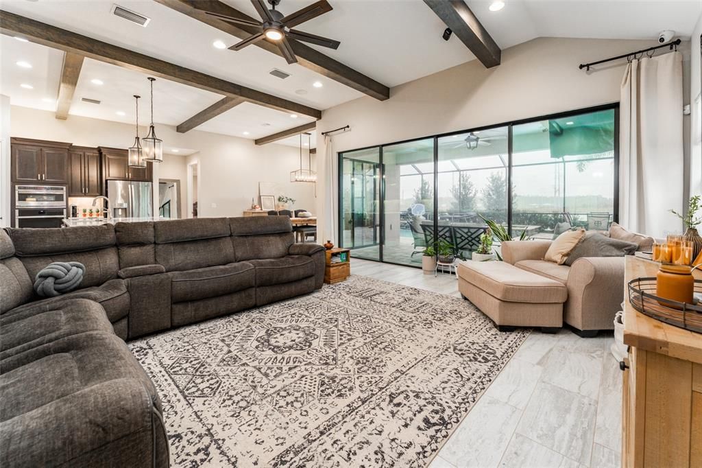 En Venta: $854,900 (5 camas, 4 baños, 3405 Pies cuadrados)