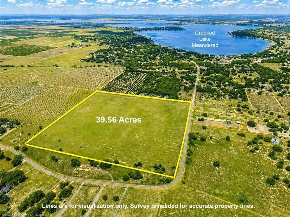 На продажу: $1,186,800 (39.56 acres)