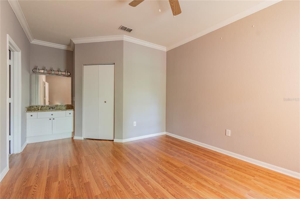 В аренду: $2,399 (3 спален, 2 ванн, 1510 Квадратных фут)