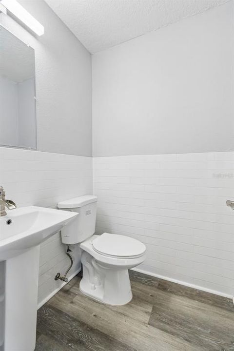 На продажу: $1,275,000 (6 спален, 3 ванн, 3012 Квадратных фут)