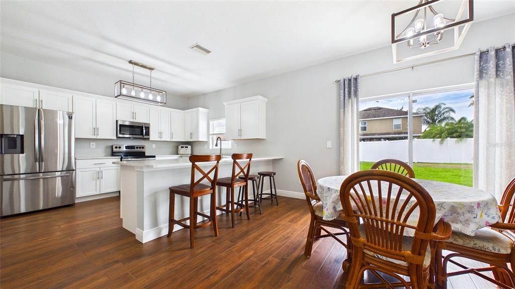 For Sale: $370,000 (4 beds, 2 baths, 2508 Square Feet)