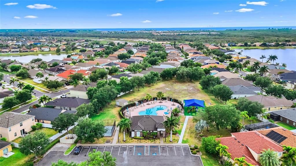 For Sale: $370,000 (4 beds, 2 baths, 2508 Square Feet)