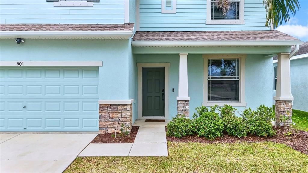 For Sale: $370,000 (4 beds, 2 baths, 2508 Square Feet)