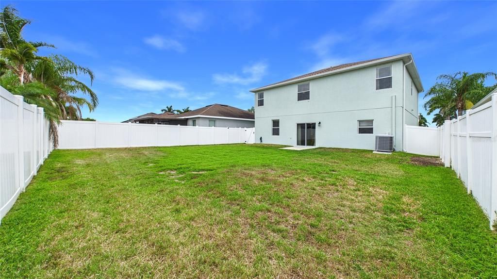 For Sale: $370,000 (4 beds, 2 baths, 2508 Square Feet)