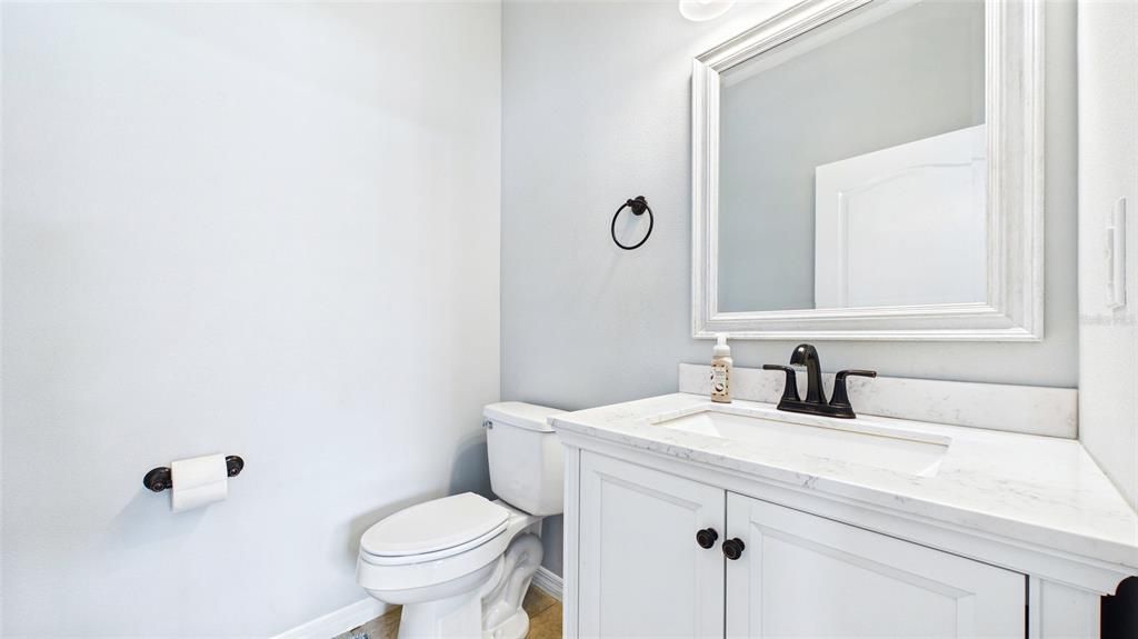 For Sale: $370,000 (4 beds, 2 baths, 2508 Square Feet)
