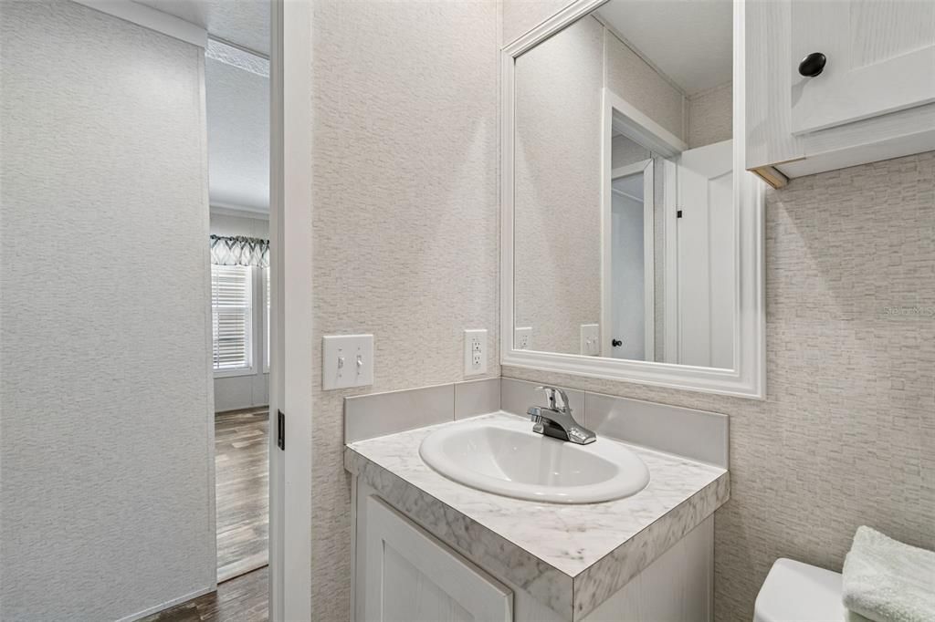 На продажу: $189,000 (3 спален, 2 ванн, 984 Квадратных фут)
