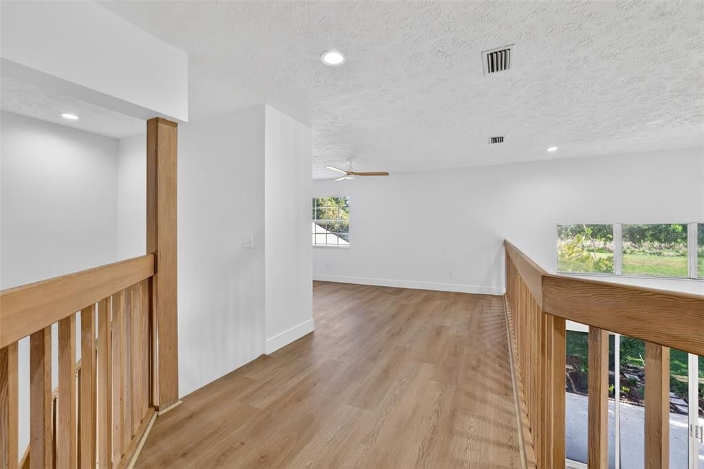 Activo con contrato: $499,900 (4 camas, 2 baños, 2577 Pies cuadrados)