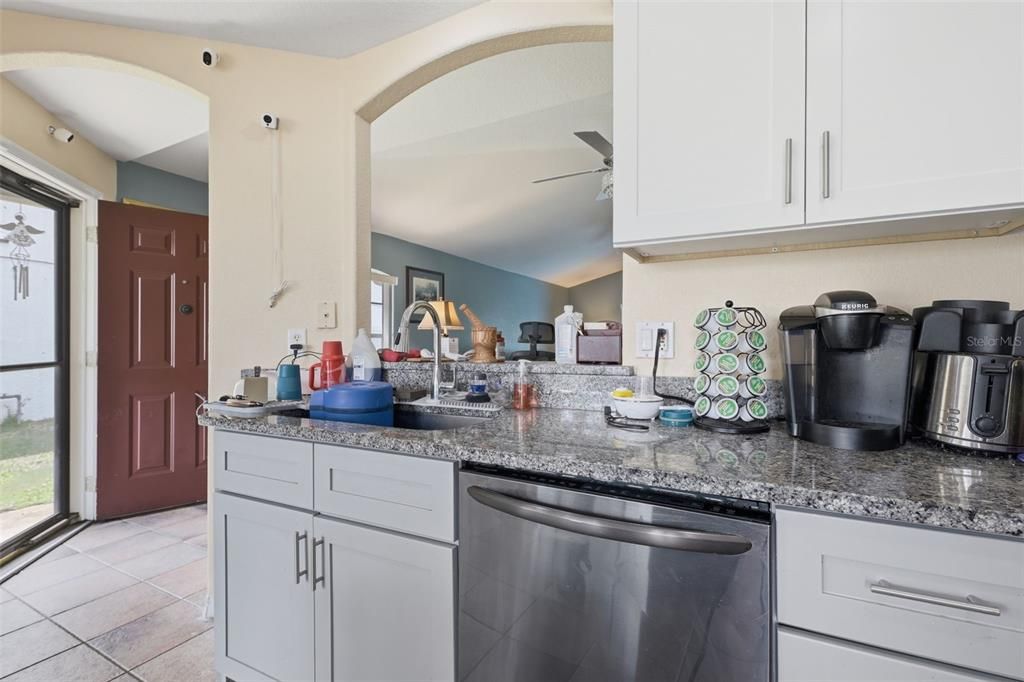 En Venta: $420,000 (3 camas, 2 baños, 1497 Pies cuadrados)