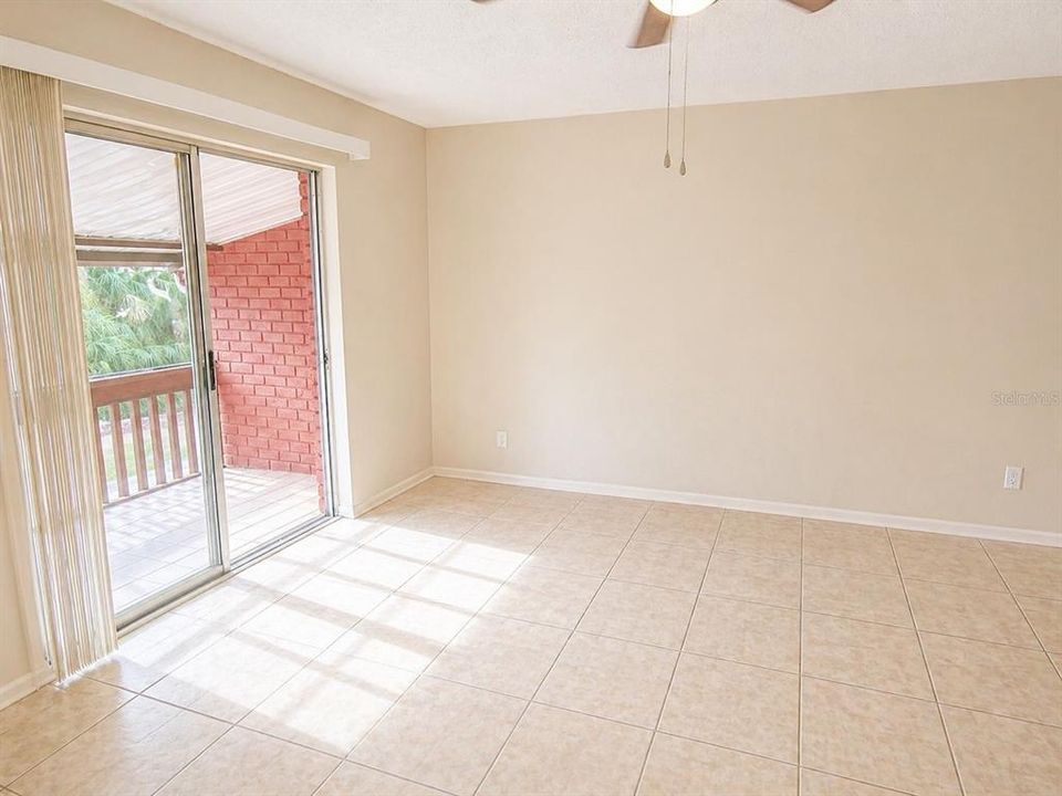В аренду: $1,350 (1 спален, 1 ванн, 630 Квадратных фут)