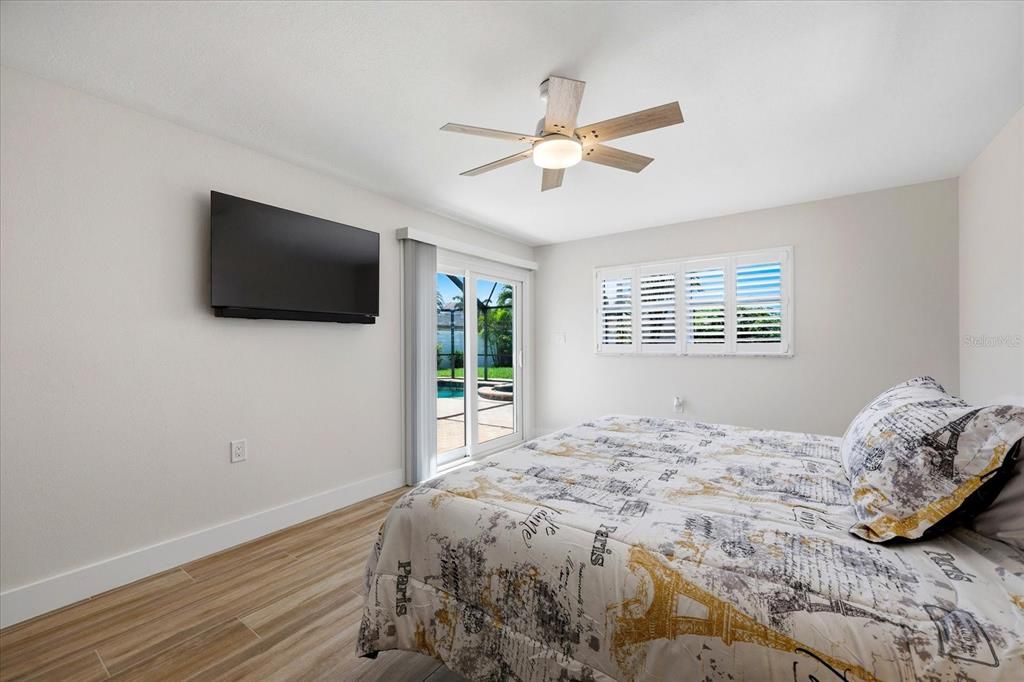 For Sale: $1,125,000 (3 beds, 2 baths, 2159 Square Feet)