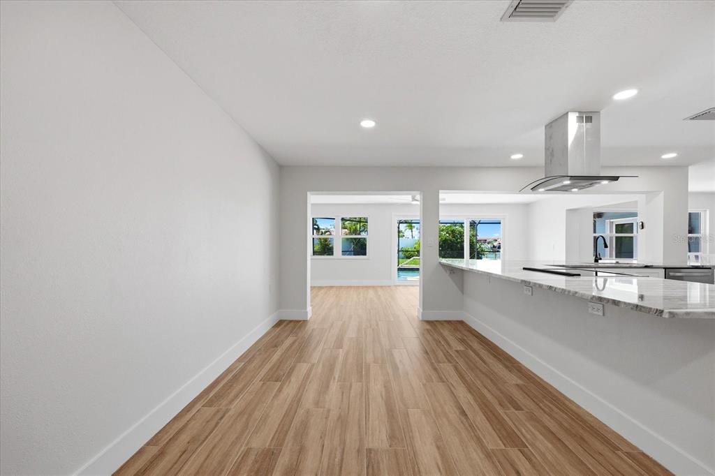 For Sale: $1,125,000 (3 beds, 2 baths, 2159 Square Feet)