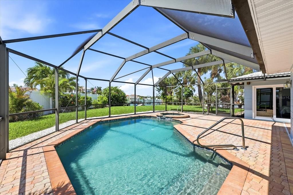 For Sale: $1,125,000 (3 beds, 2 baths, 2159 Square Feet)