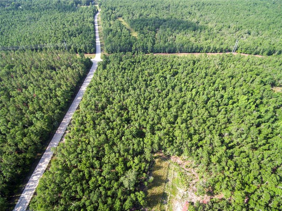 待售: $528,000 (43.93 acres)