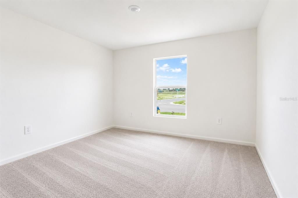 For Rent: $2,050 (4 beds, 3 baths, 2174 Square Feet)