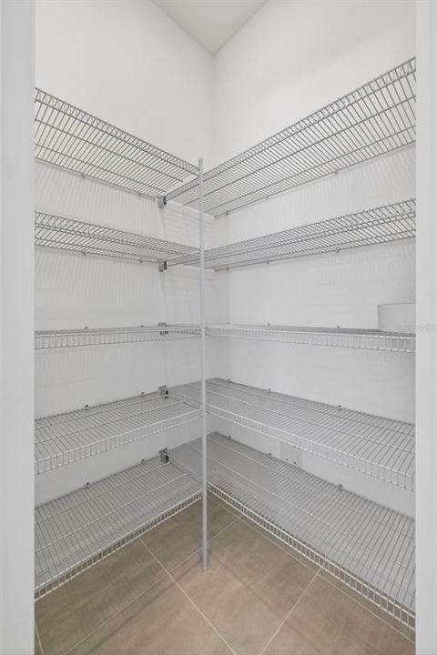 В аренду: $2,400 (3 спален, 2 ванн, 1404 Квадратных фут)
