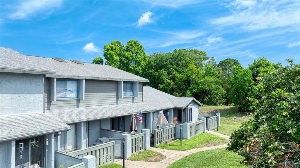 En Venta: $173,500 (2 camas, 2 baños, 1262 Pies cuadrados)