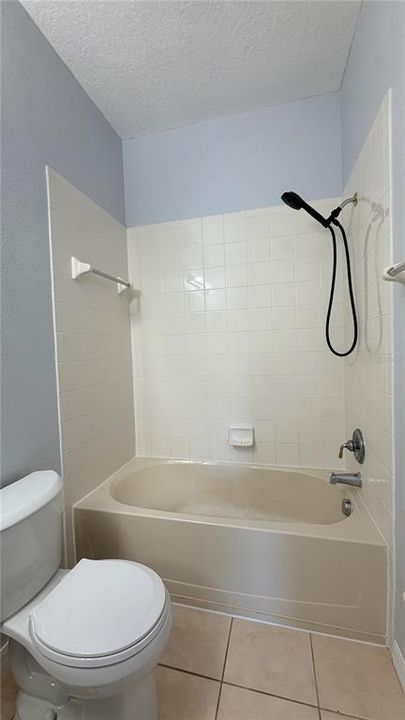 En Venta: $529,990 (5 camas, 3 baños, 3586 Pies cuadrados)