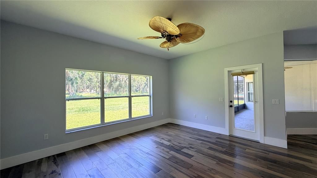 En Venta: $529,990 (5 camas, 3 baños, 3586 Pies cuadrados)