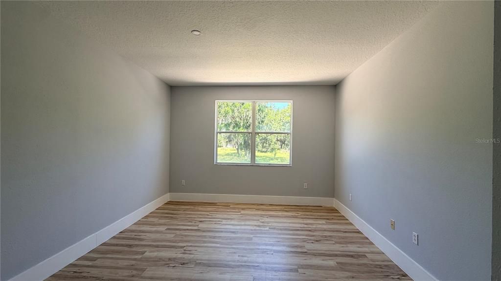 En Venta: $529,990 (5 camas, 3 baños, 3586 Pies cuadrados)