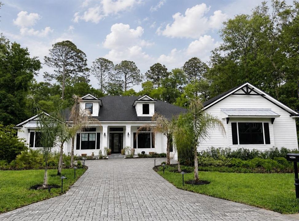 For Sale: $1,095,000 (4 beds, 3 baths, 3356 Square Feet)