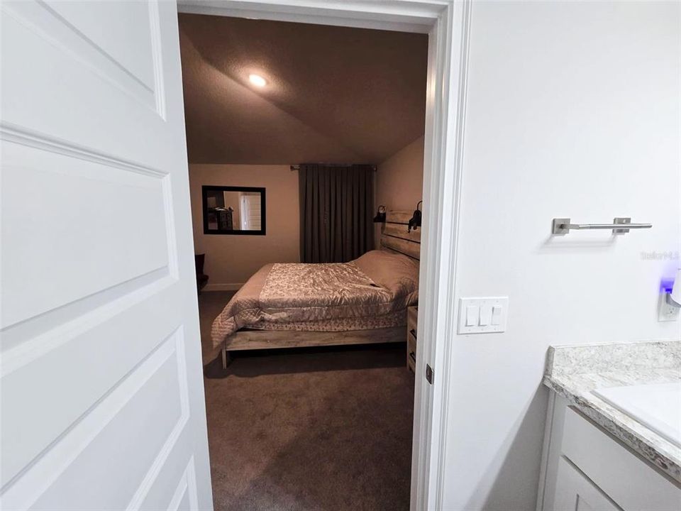 For Sale: $378,500 (4 beds, 2 baths, 1820 Square Feet)
