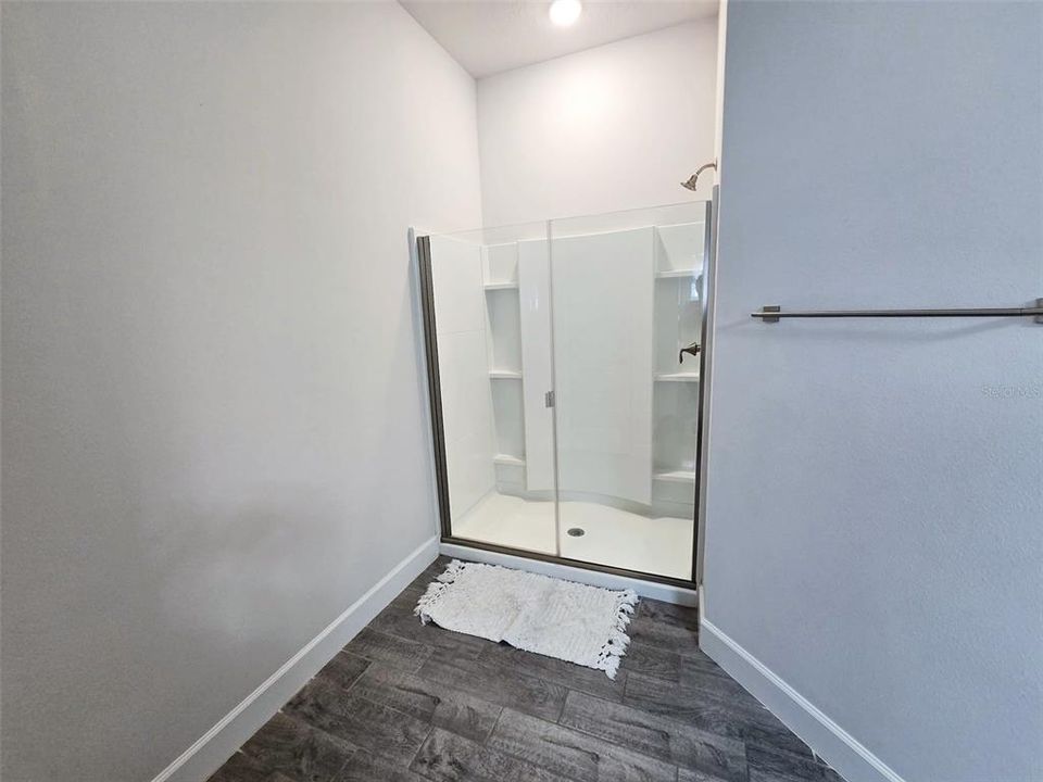 For Sale: $378,500 (4 beds, 2 baths, 1820 Square Feet)