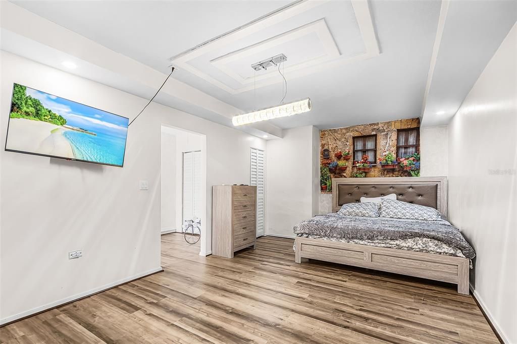 На продажу: $465,000 (3 спален, 2 ванн, 1920 Квадратных фут)