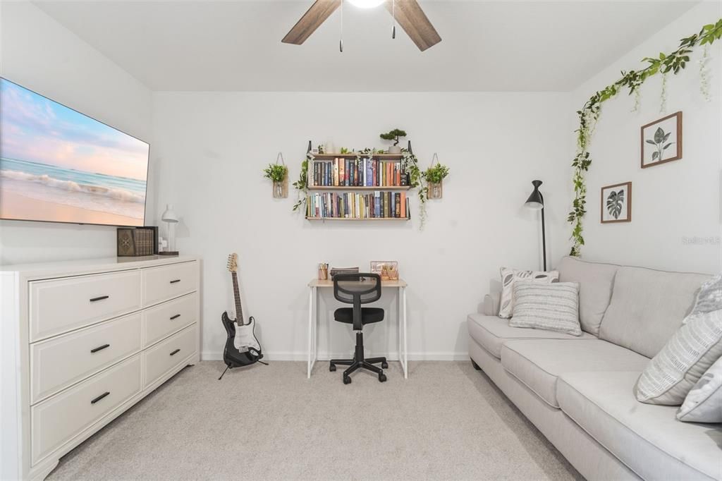 En Venta: $409,900 (3 camas, 2 baños, 1678 Pies cuadrados)