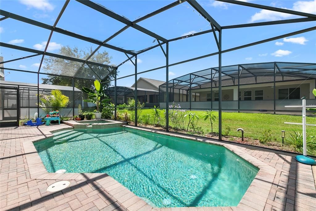 En Venta: $399,000 (6 camas, 4 baños, 2901 Pies cuadrados)