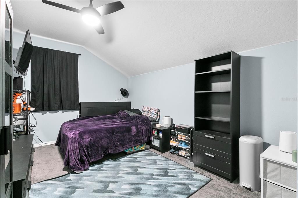 En Venta: $399,000 (6 camas, 4 baños, 2901 Pies cuadrados)