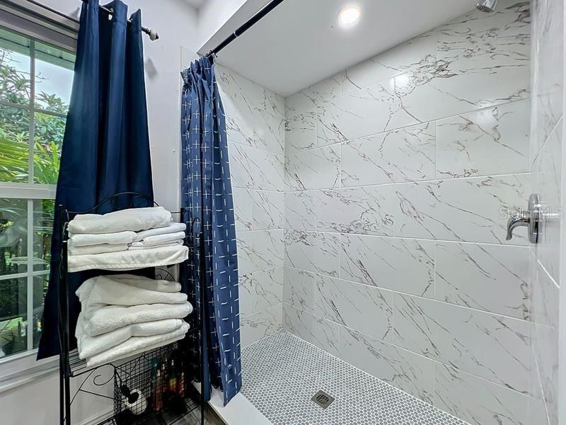 En Venta: $350,000 (3 camas, 2 baños, 1224 Pies cuadrados)