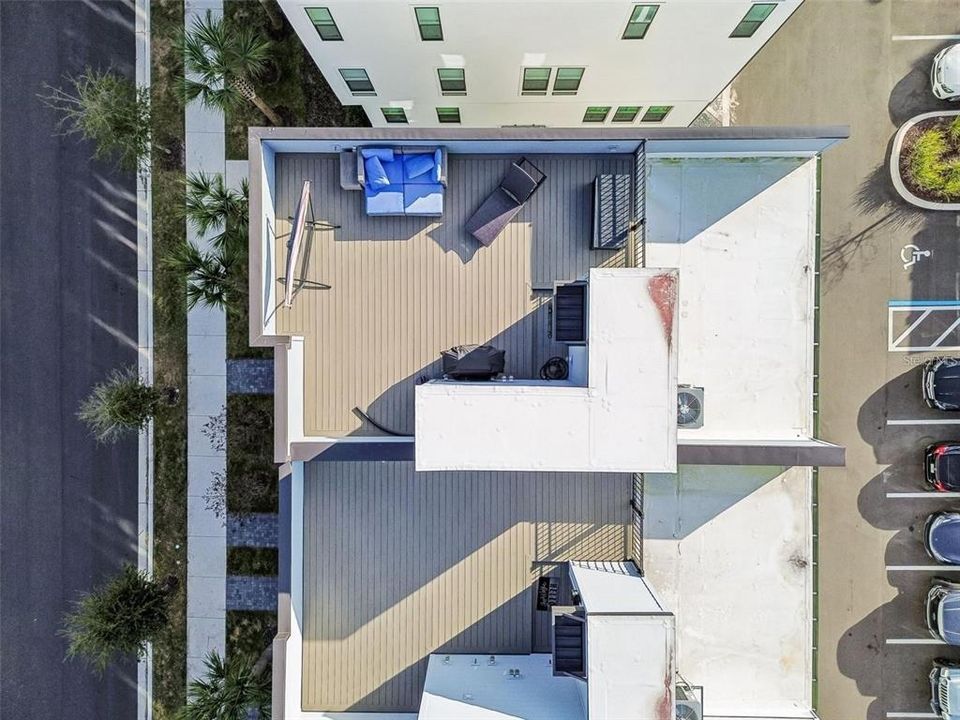 For Rent: $3,500 (4 beds, 3 baths, 2059 Square Feet)