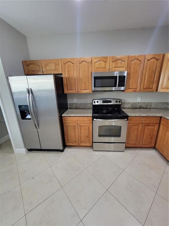 En Venta: $189,900 (2 camas, 2 baños, 1373 Pies cuadrados)