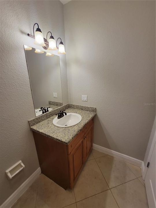 En Venta: $189,900 (2 camas, 2 baños, 1373 Pies cuadrados)