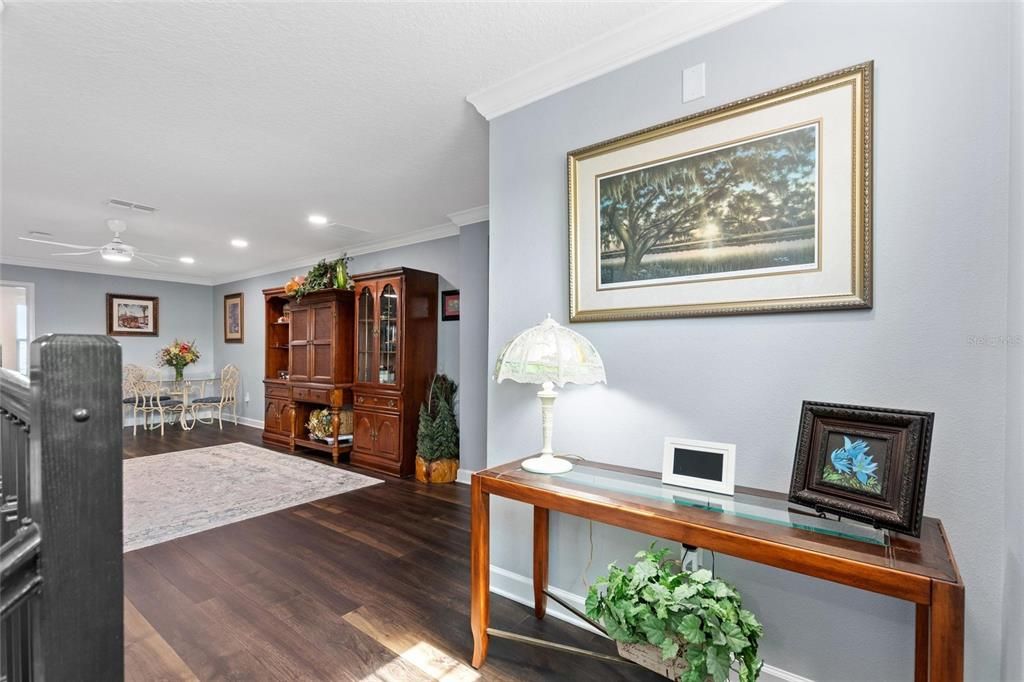 For Sale: $849,000 (6 beds, 4 baths, 3833 Square Feet)