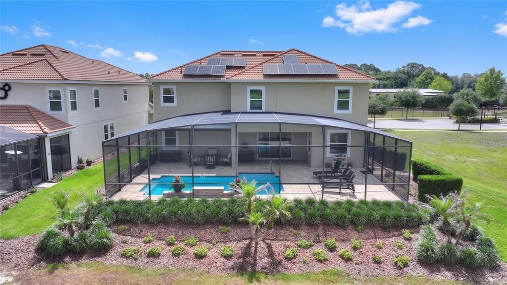 For Sale: $849,000 (6 beds, 4 baths, 3833 Square Feet)