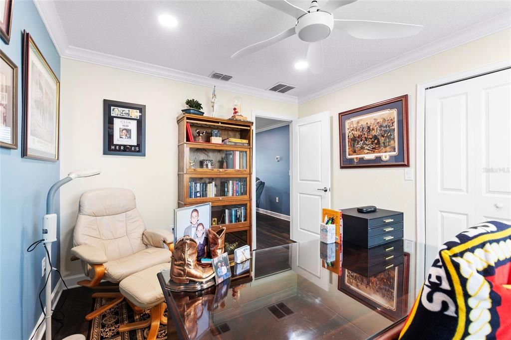 For Sale: $849,000 (6 beds, 4 baths, 3833 Square Feet)